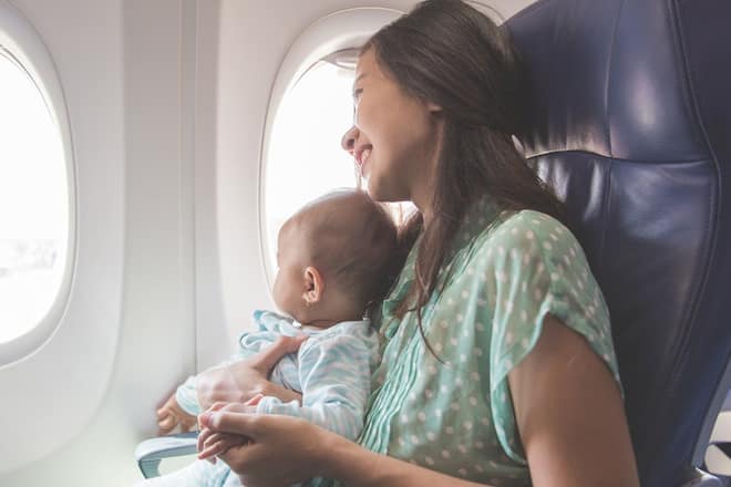 Fliegen wird auch bei Eltern kleinerer Kinder immer beliebter.