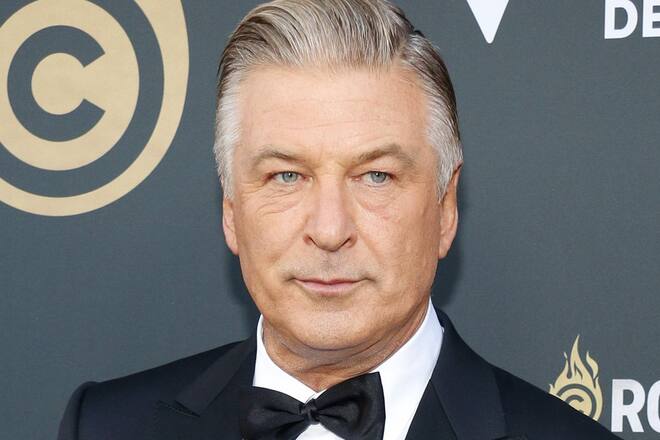 Alec Baldwin wurde nach dem Tod der Kamerafrau Halyna Hutchins fahrlässige Tötung vorgeworfen.