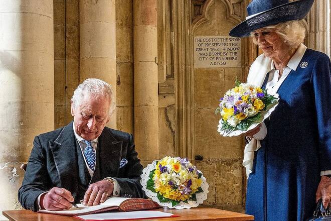 Er hat sogar mehrere Bücher geschrieben: Der britische Palast hat bislang wenig bekannte Fakten über König Charles III. veröffentlicht.