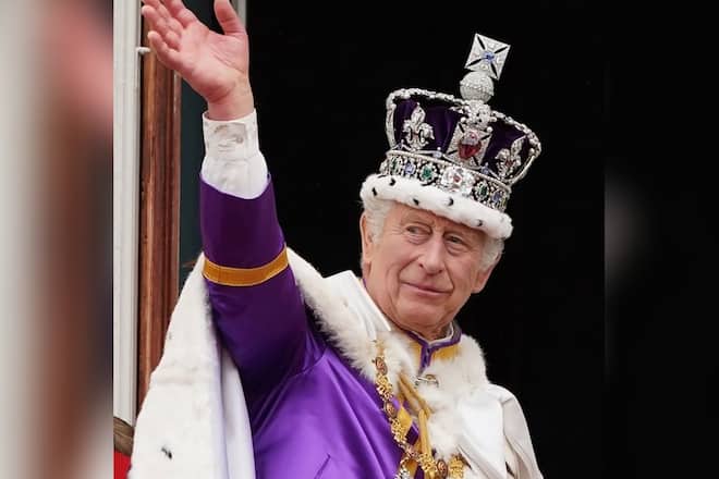 König Charles III. wird am 17. Juni zum ersten Mal mit der Militärparade Trooping the Colour geehrt. Diese findet traditionell im Juni statt, um die Chance auf gutes Wetter zu erhöhen.