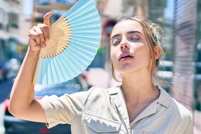 Hohe Temperaturen sind eine grosse Belastung für den Körper.