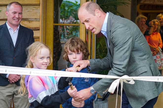 Prinz William mit den neunjährigen Zwillingen Violet und James.