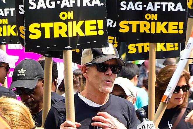 Kevin Bacon schloss sich dem Streik in New York City an.