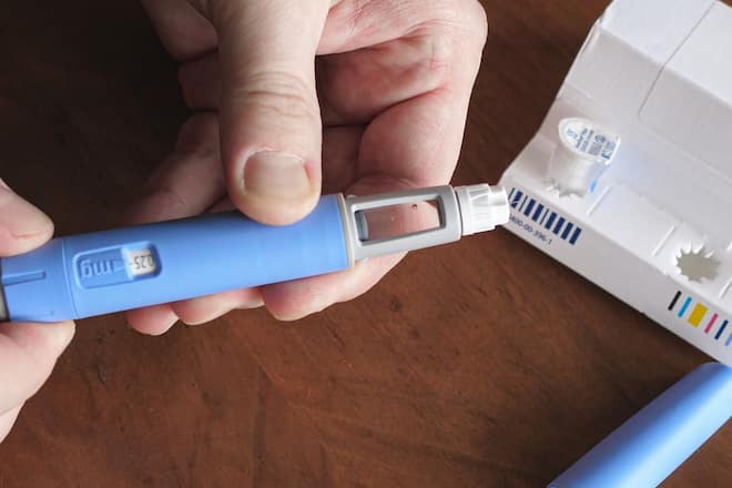 Die Präparate Ozempic (Foto) und Wegovy führen zu schneller Gewichtsabnahme.