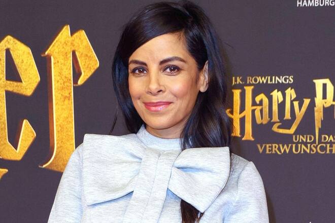 Collien Ulmen-Fernandes warnt vor fieser Betrugsmasche im Internet.