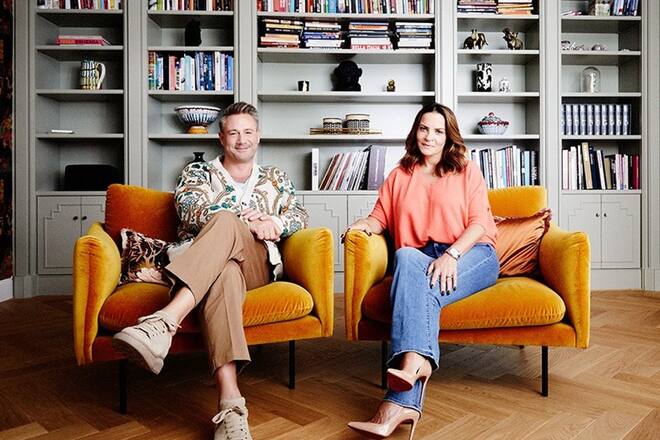 Sasha und seine Frau Julia Röntgen sind privat und beruflich ein Team. Sie arbeitet als seine Managerin. Nun wagten sie ein weiteres gemeinsames Projekt.