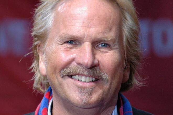 Frank Zander verabschiedet sich von der Bühne.