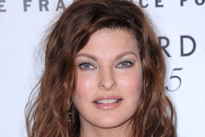 Nach fünf Jahren fernab der Öffentlichkeit ist Linda Evangelista mit neuem Selbstbewusstsein zurück auf dem Cover der britischen «Vouge».