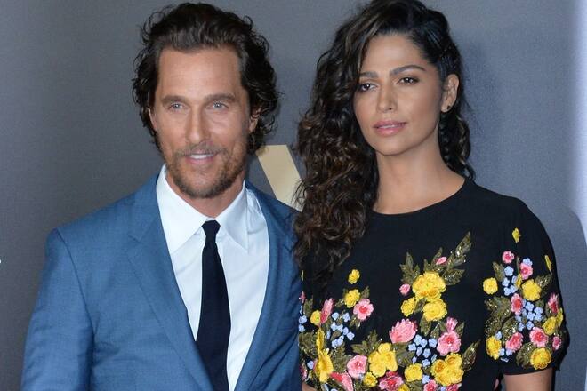 Matthew McConaughey und seine Ehefrau Camila Alves setzen sich für die Menschen auf Maui ein.