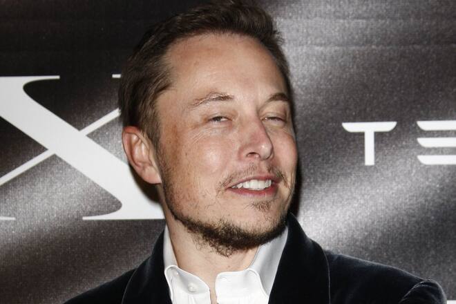 Elon Musk will X-Nutzer künftig zur Kasse bitten.