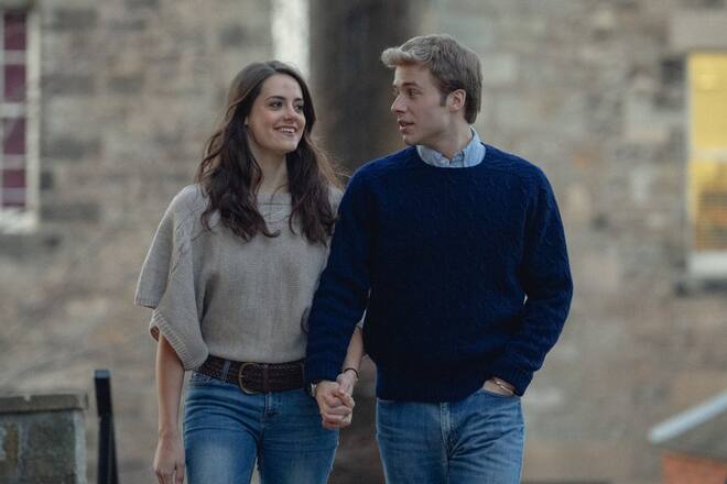 Meg Bellamy als Kate Middleton und Ed McVey als Prinz William in der sechsten Staffel «The Crown».