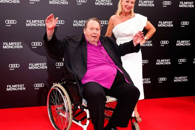 Ottfried Fischer besuchte im Juni zusammen mit seiner Frau Simone die Eröffnungsfeier des 40. Filmfests München.