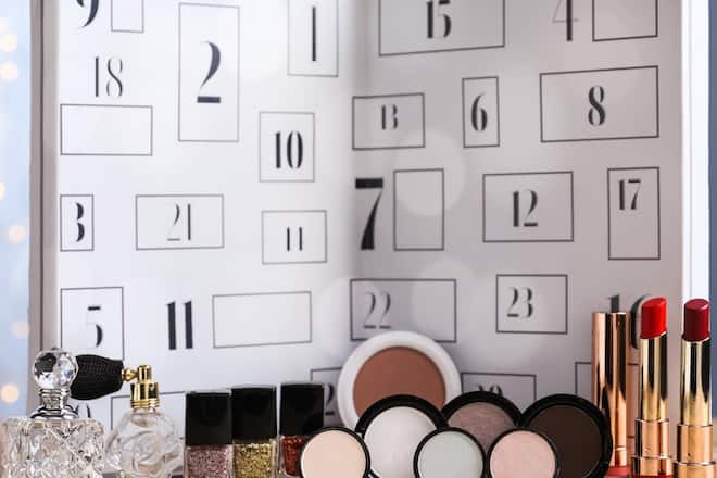 Ein selbst gemachter Beauty Adventskalender bringt Vorfreude auf 24 kleine Schönheitsgeheimnisse in die Weihnachtszeit.