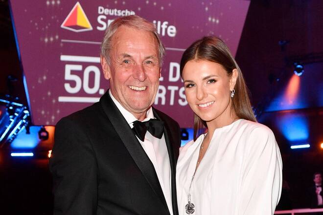 (Fast) nur als Gäste gemeinsam vor der Kamera: Jörg und Laura Wontorra.