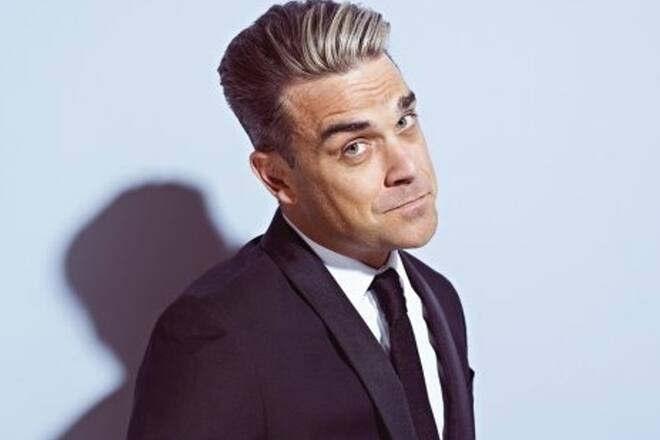 Robbie Williams spielt am 15. November in der Elbphilharmonie - live mit Orchester und KI-Unterstützung.
