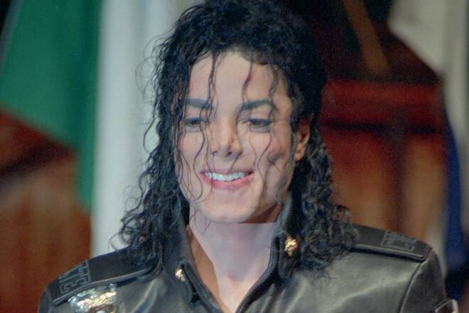 Die Dreharbeiten zum geplanten Biopic über Michael Jackson sollen starten, sobald der Hollywood-Streik beendet ist.