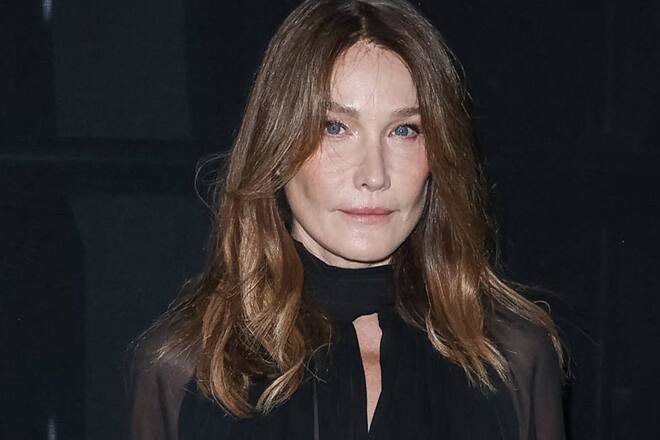 Carla Bruni will mit ihren offenen Worten Frauen erreichen.