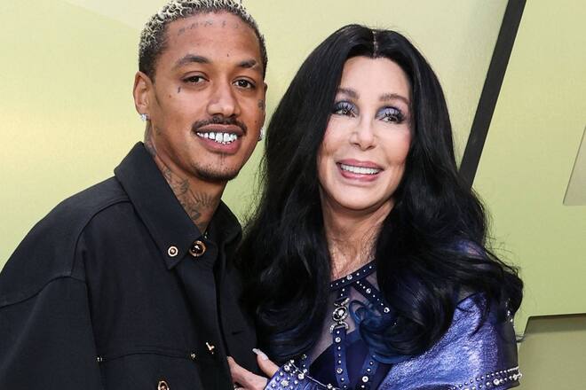 Cher ist glücklich mit ihrem Alexander «AE» Edwards.