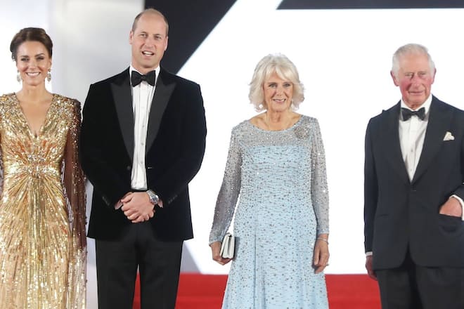 Wer folgt auf die Queen: Prinz Charles (r.) oder Prinz William?