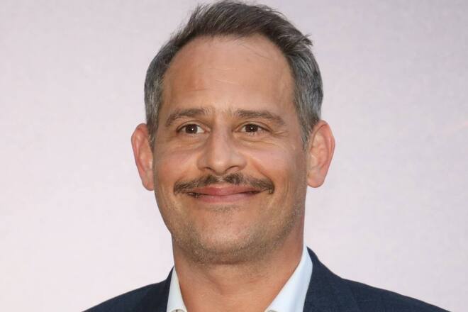 In der geplanten Serien-Vorgeschichte zum Kult-Sketch «Dinner for One» wird Moritz Bleibtreu (l.) eine der Rollen übernehmen.