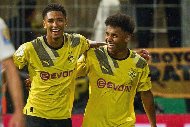 Krönt sich Borussia Dortmund um Jude Bellingham (l.) und Karim Adeyemi zum Meister?