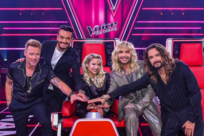 «The Voice of Germany» startet mit fünf neuen Coaches in die 13. Staffel: Ronan Keating, Giovanni Zarrella, Shirin David, Bill und Tom Kaulitz (von links nach rechts).