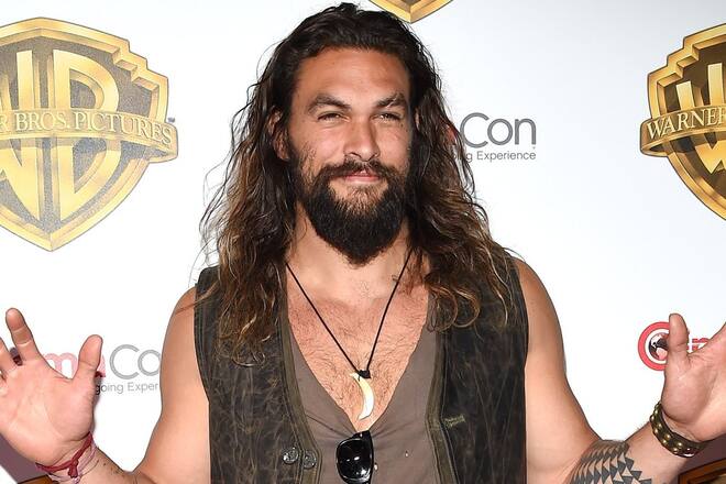Jason Momoa hat sich am Freitag auf einem Konzert von Metallica und Pantera vergnügt.