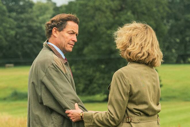Dominic West und Olivia Williams als Charles und Camilla in der fünften Staffel von «The Crown».