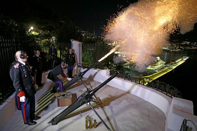 Monaco Zwillinge Geburt Thronfolge Charlene schwanger Fürst Albert