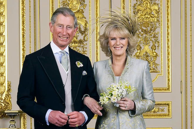 Charles und Camilla an ihrem Hochzeitstag, er damals Prinz of Wales, sie seit Neuestem Herzogin von Cornwall.