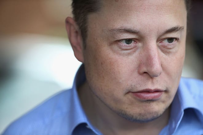 SUN VALLEY, ID - JULY 07: Elon Musk, CEO and CTO of SpaceX, CEO and product architect of Tesla Motors, and chairman of SolarCity, attends the Allen & Company Sun Valley Conference on July 7, 2015 in Sun Valley, Idaho. Many of the world's wealthiest and most powerful business people from media, finance, and technology attend the annual week-long conference which is in its 33rd year. (Photo by Scott Olson/Getty Images)