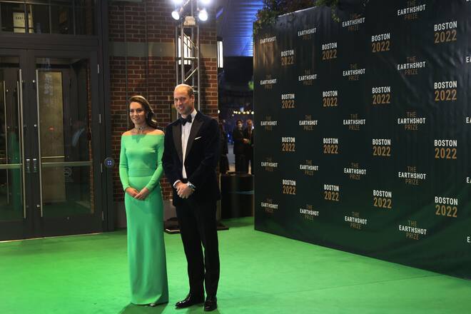 Sind noch nicht in Paris, kommen aber vielleicht bald: Prinz William und Prinzessin Kate.