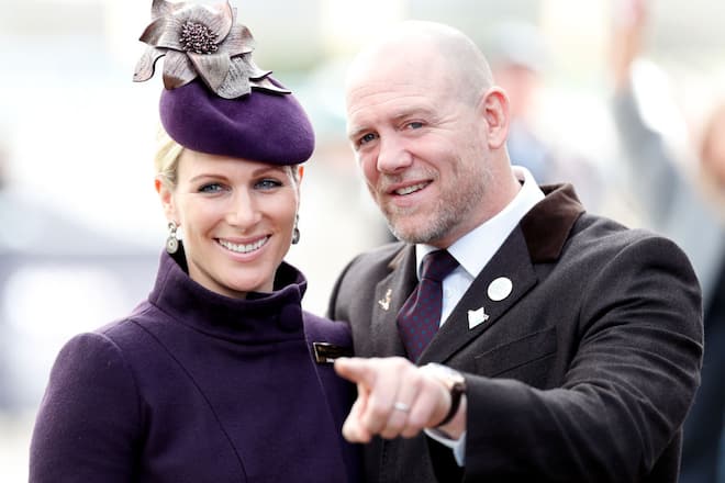 CHELTENHAM, UNITED KINGDOM - MARCH 13: (EMBARGOED FOR PUBLICATION IN UK NEWSPAPERS UNTIL 24 HOURS AFTER CREATE DATE AND TIME) Zara Tindall and Mike Tindall attend day 4 'Gold Cup Day' of the Cheltenham Festival 2020 at Cheltenham Racecourse on March 13, 2020 in Cheltenham, England. (Photo by Max Mumby/Indigo/Getty Images)