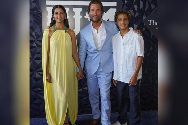 Model Camila Alves, Schauspieler Matthew McConaughey und ihr Sohn Levi in Austin.