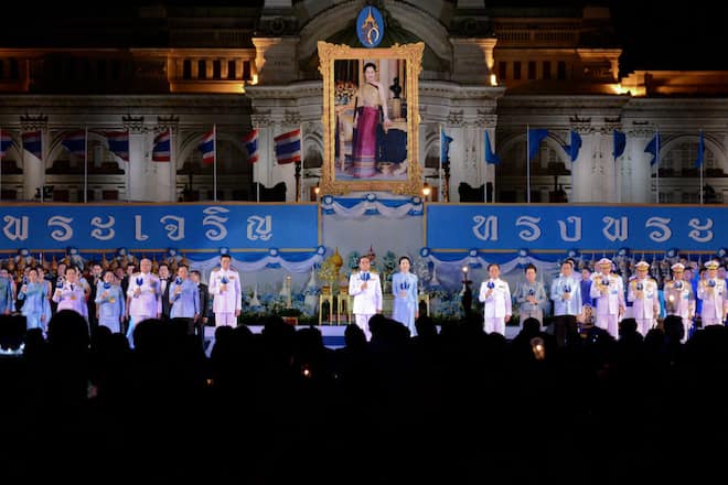 Koenig Bhumibol und Koenigin Sirikit