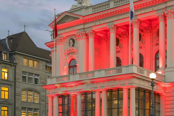 Aktion Night of light #nightoflight_ch opernhaus