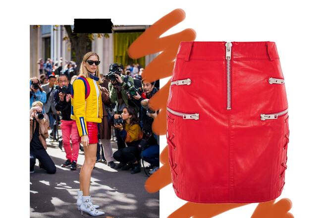 Collage Street Style an der Fashion Week Paris hier mit einem Lederrrock von Topshop