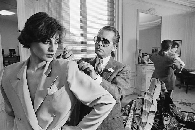 Karl Legerfelds Kollektionen im Laufe der Zeit