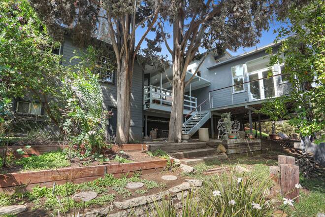 So schön wohnt Emily Ratajkowski