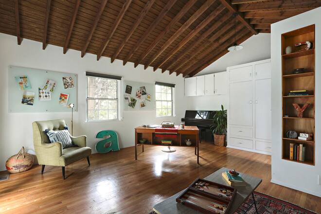 So schön wohnt Emily Ratajkowski