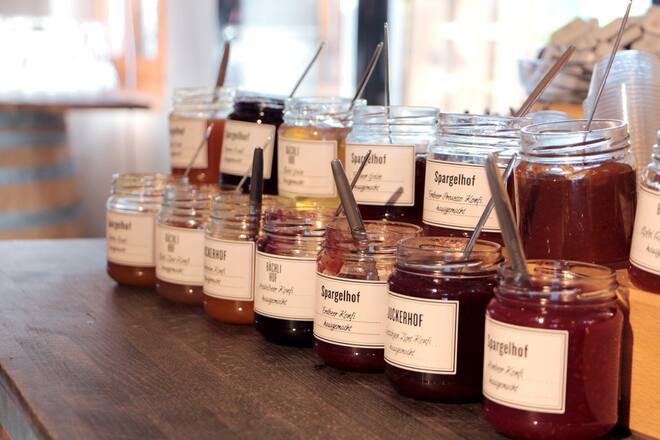 Brunch auf der Jucker Farm.