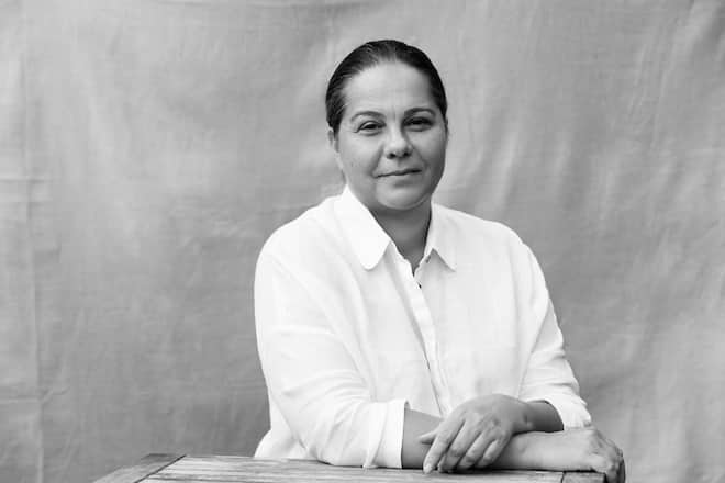 Stefania Samadelli, 54, entwirft Mode, die nicht auf schnelle Trends setzt.