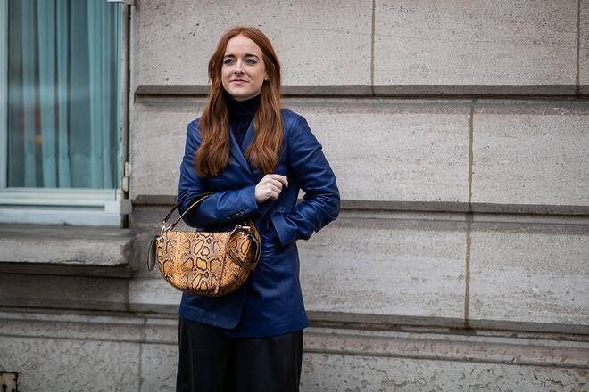 Schwarz und Dunkelblau