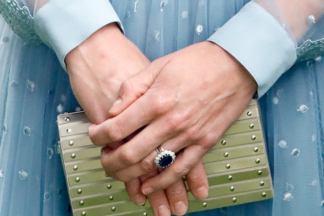 ASCOT, UNITED KINGDOM - JUNE 18: (EMBARGOED FOR PUBLICATION IN UK NEWSPAPERS UNTIL 24 HOURS AFTER CREATE DATE AND TIME) Catherine, Duchess of Cambridge (handbag detail) attends day one of Royal Ascot at Ascot Racecourse on June 18, 2019 in Ascot, England. (Photo by Max Mumby/Indigo/Getty Images)