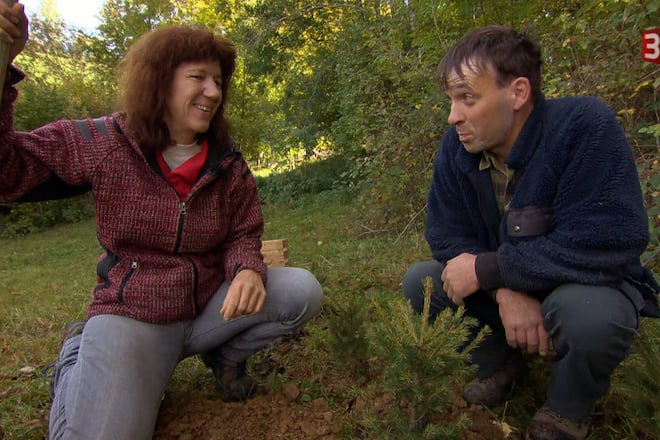 BLS 8: Madeleine und Hanspeter