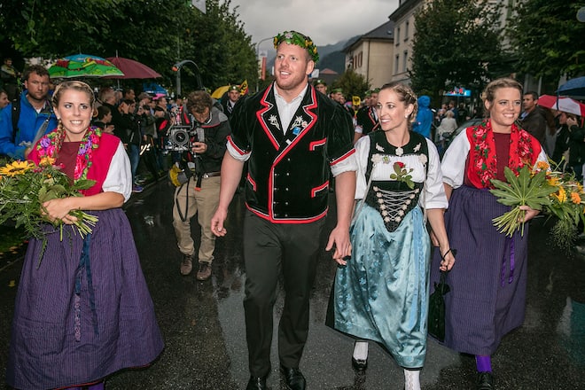 Schwingerkönig Matthias Glarner und Freundin Claudia Hediger
