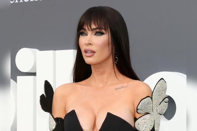 Megan Fox steht auf freizügige Outfits.