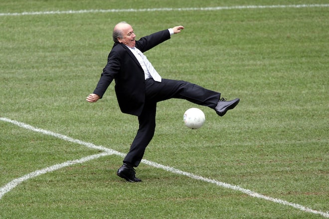 Sepp Blatter Lohn Frau Vermögen Fifa Fotos