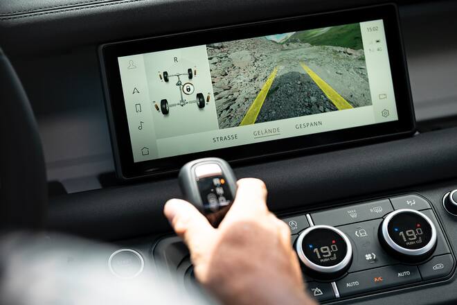 Land Rover Defender, 2020