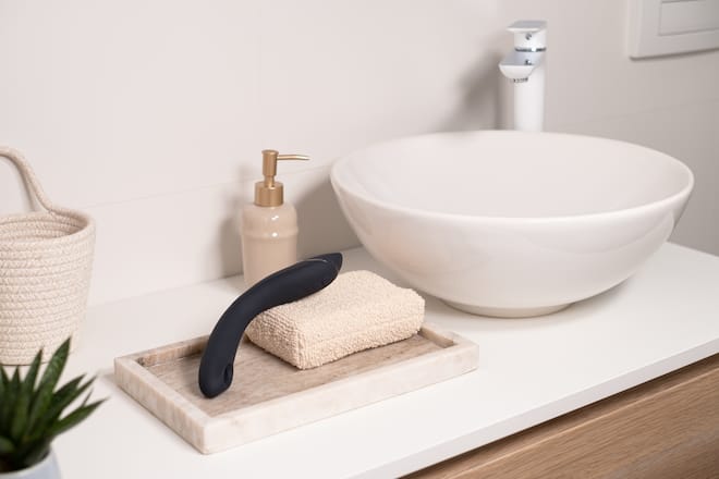 Der neue Womanizer OG ist in verschiedenen Farben erhältlich.